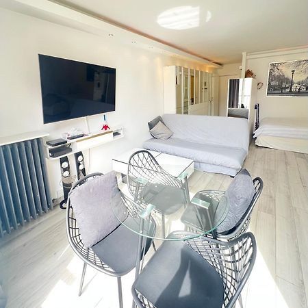 פריז Apartment Like Home Arc De Triomphe, Champs Elysees, Tour Eiffel מראה חיצוני תמונה