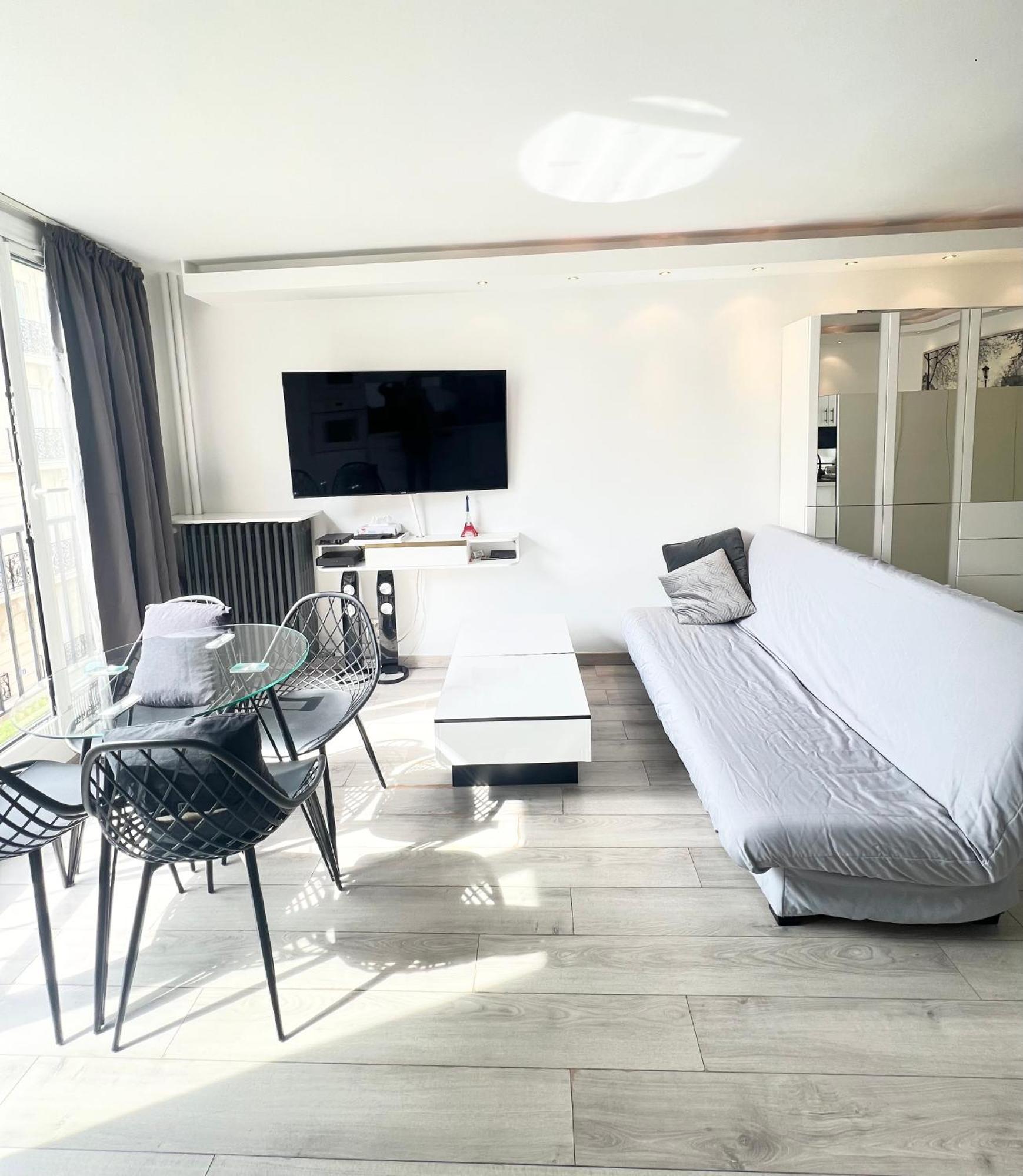 פריז Apartment Like Home Arc De Triomphe, Champs Elysees, Tour Eiffel מראה חיצוני תמונה