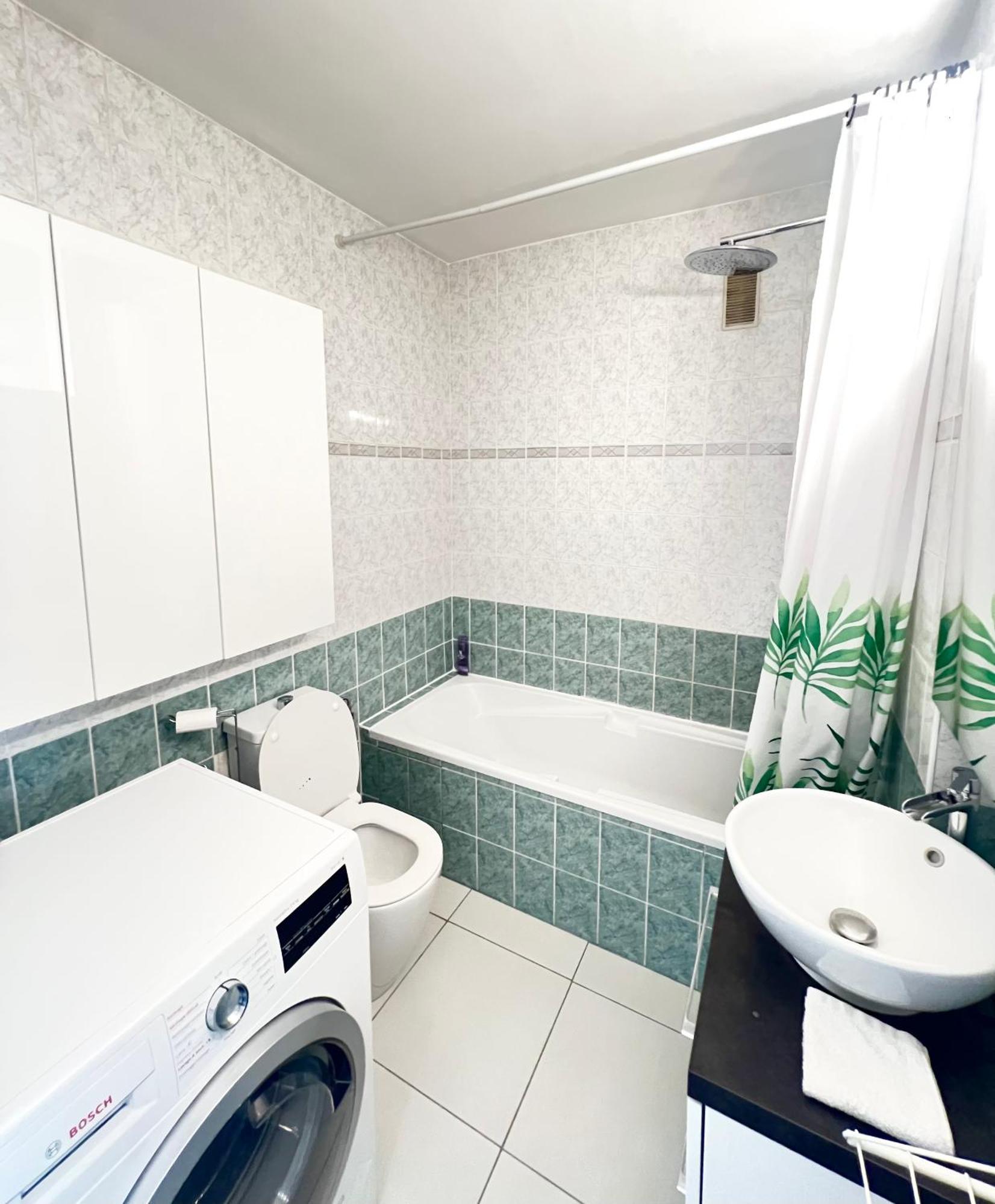 פריז Apartment Like Home Arc De Triomphe, Champs Elysees, Tour Eiffel מראה חיצוני תמונה
