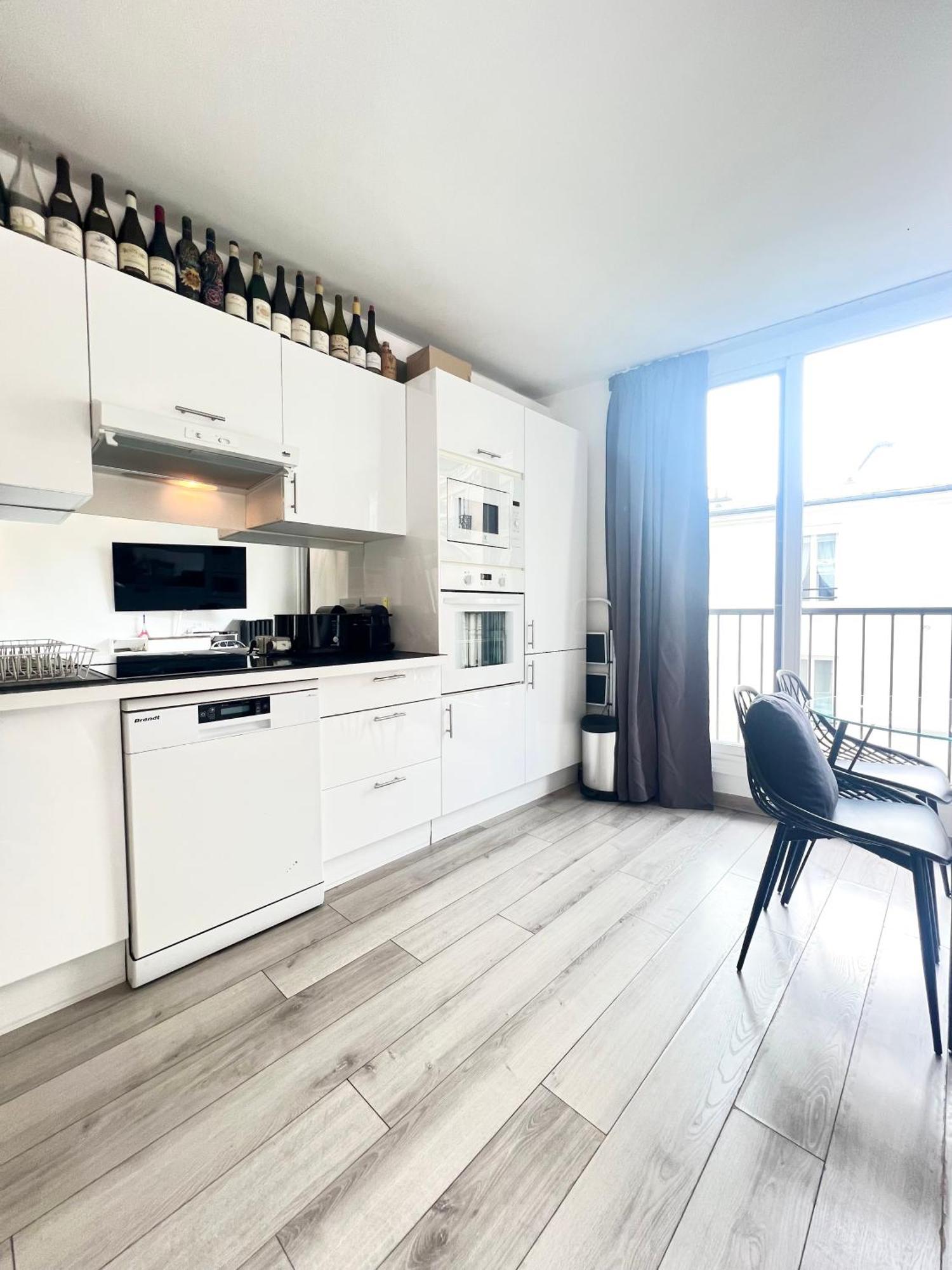 פריז Apartment Like Home Arc De Triomphe, Champs Elysees, Tour Eiffel מראה חיצוני תמונה
